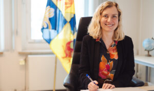 Audrey Henry renforce son rôle à la COCOF avec deux nouvelles compétences